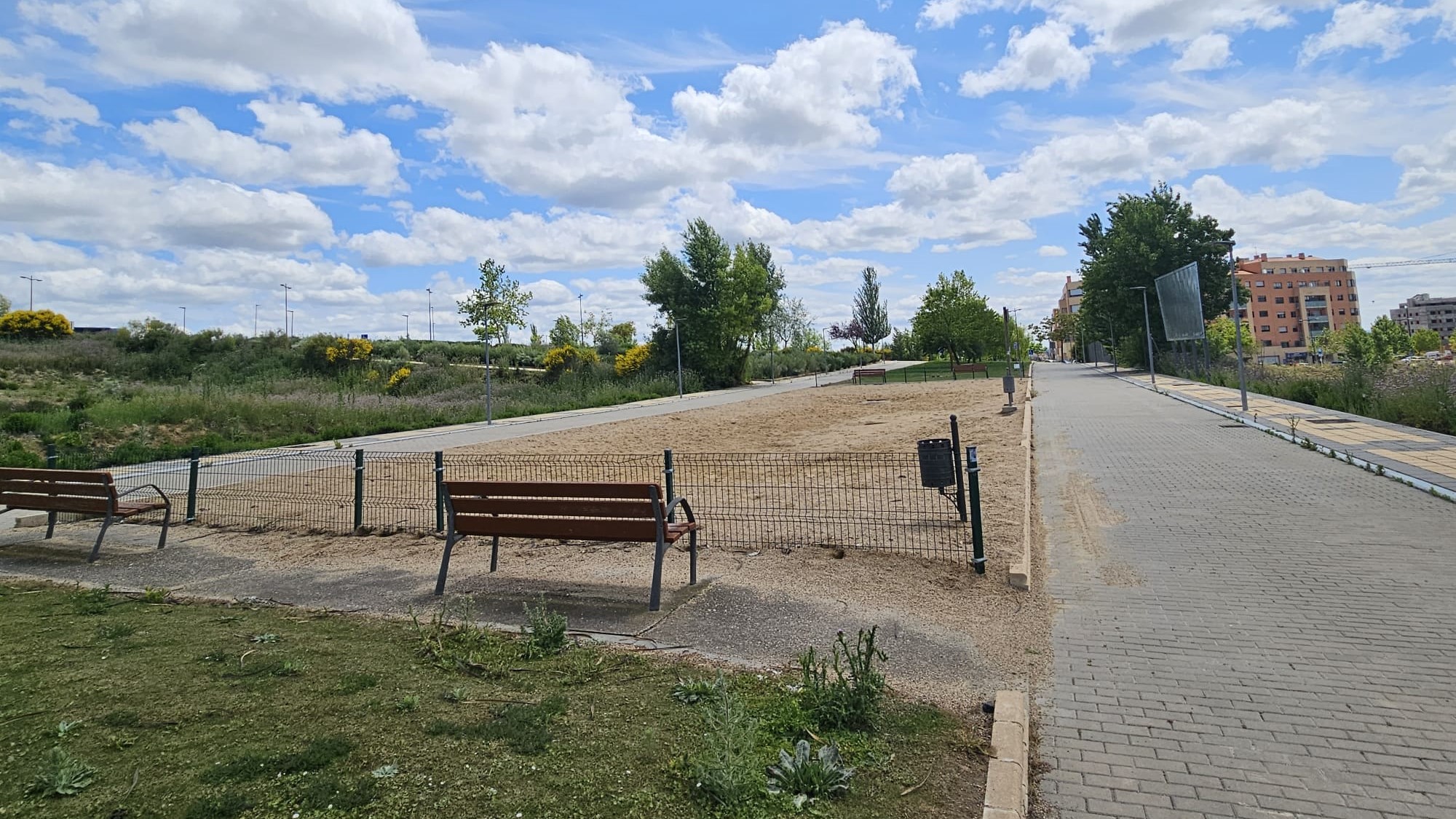 PARQUE CANINO LAS LOMAS I