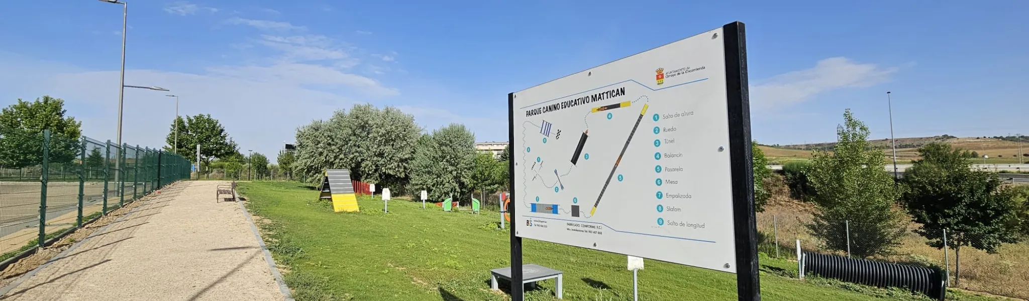 Doña Juana estrena el mayor parque canino de Arroyo y el primero abierto las 24 horas