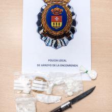 La Policía Local de Arroyo detiene a cuatro personas por tráfico de drogas, falsedad documental y reclamación judicial