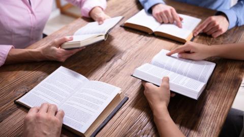 Concesión subvención para la modernización y sostenibilidad de la biblioteca pública municipal, 2024